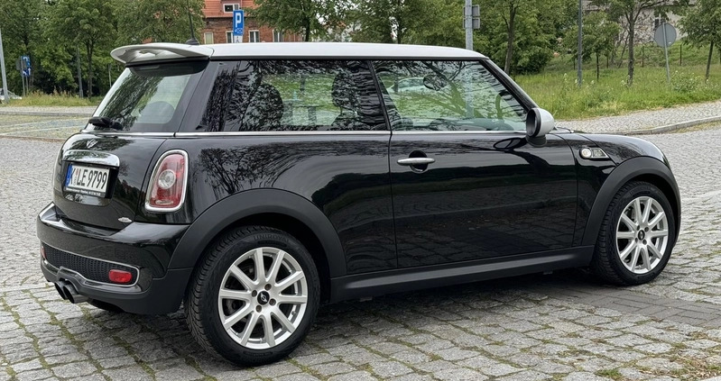 MINI Cooper S cena 32900 przebieg: 174000, rok produkcji 2010 z Wrocław małe 497